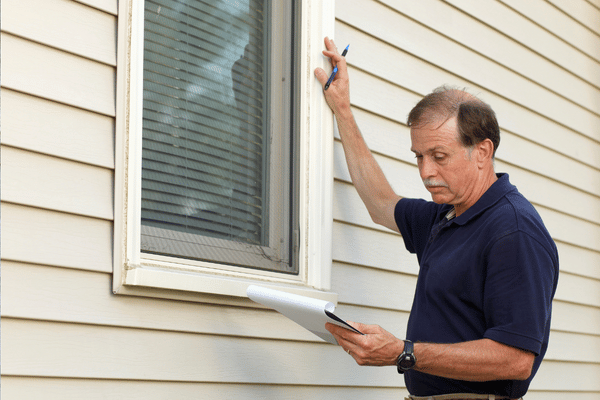 How Professional Inspection Helps Identify Window Problems